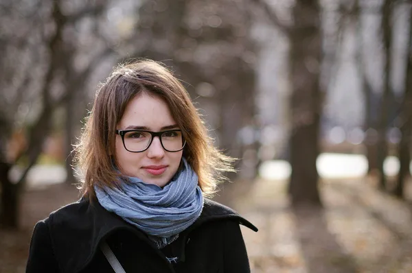 oświetlenie portretowe naturalne światło z okna