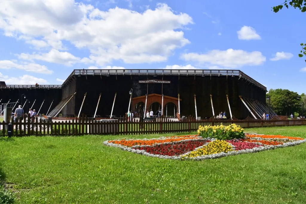 górskie uzdrowisko tężnia solankowa