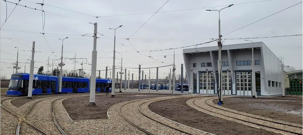 Dworzec Główny Kraków tramwaj Nowa Huta