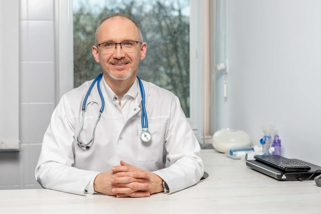 Alergolog, farmaceuta, konsultacja medyczna alergia