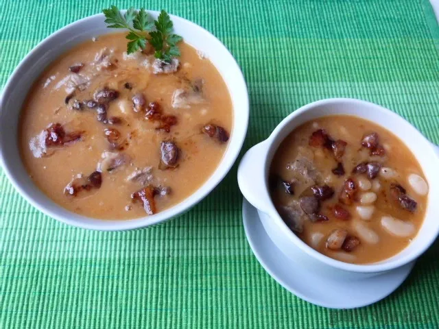 Zasmażka do zupy fasolowej