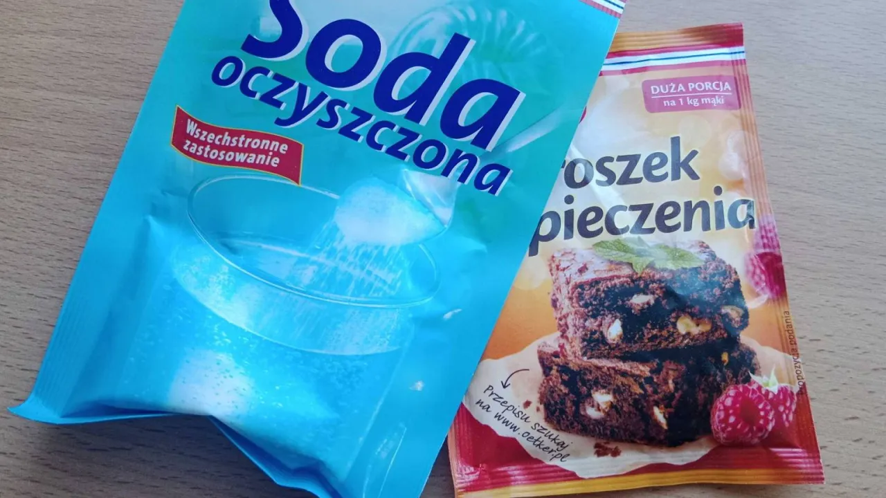 reakcje chemiczne kakao soda proszek do pieczenia
