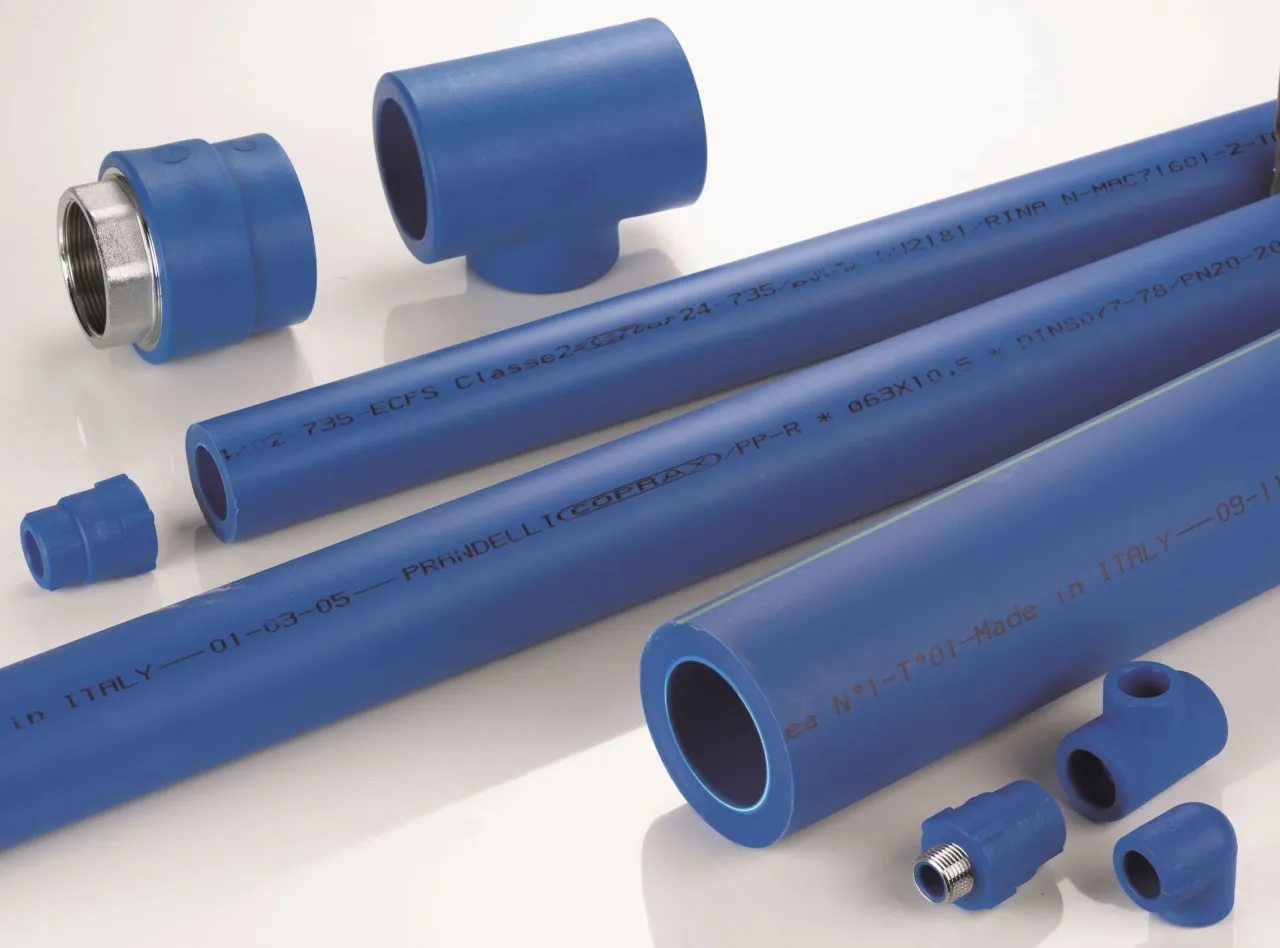 r&oacute;żne rury do instalacji pneumatycznej por&oacute;wnanie