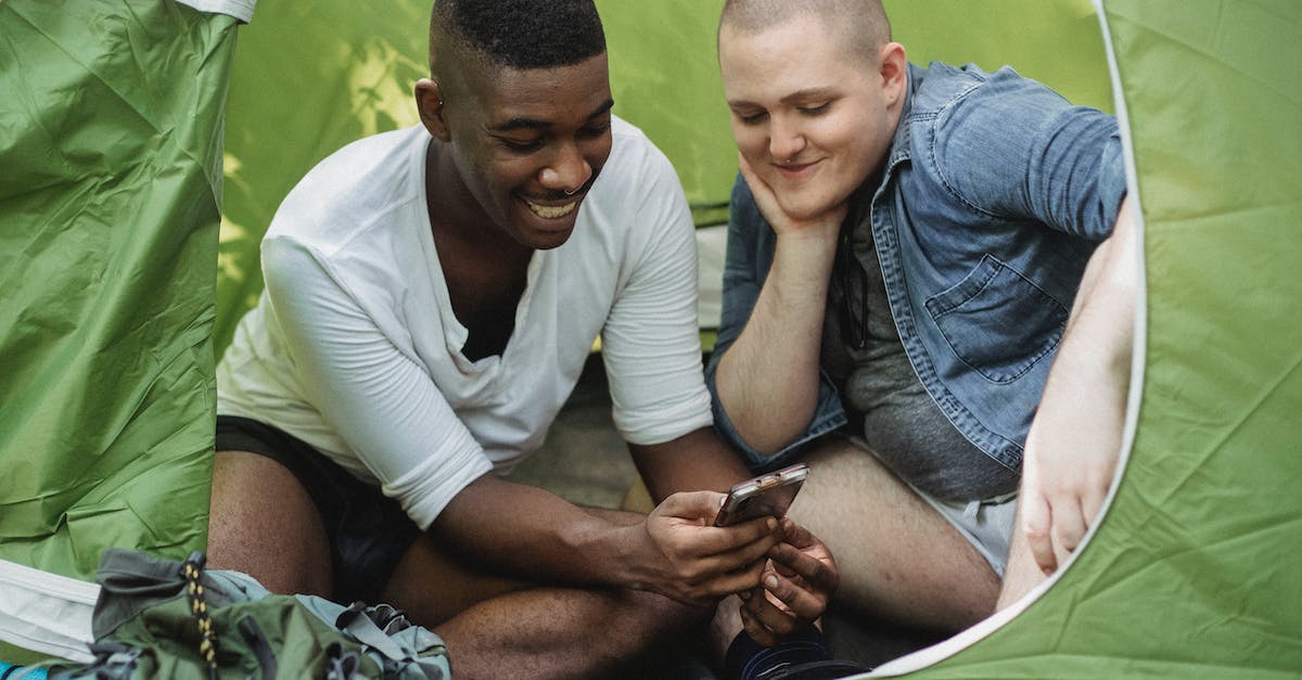 Jak czytać ebooki i epub na telefonie? Poradnik 2023
