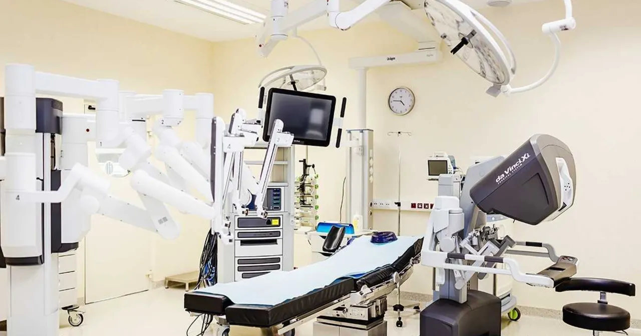 Osoba z bólem w okolicach nerek lub pęcherza