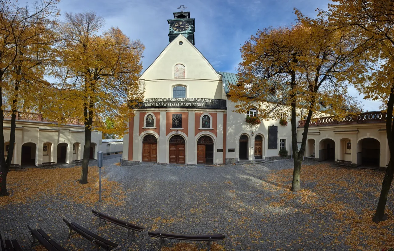 Sanktuarium G&oacute;ra Świętej Anny bazylika