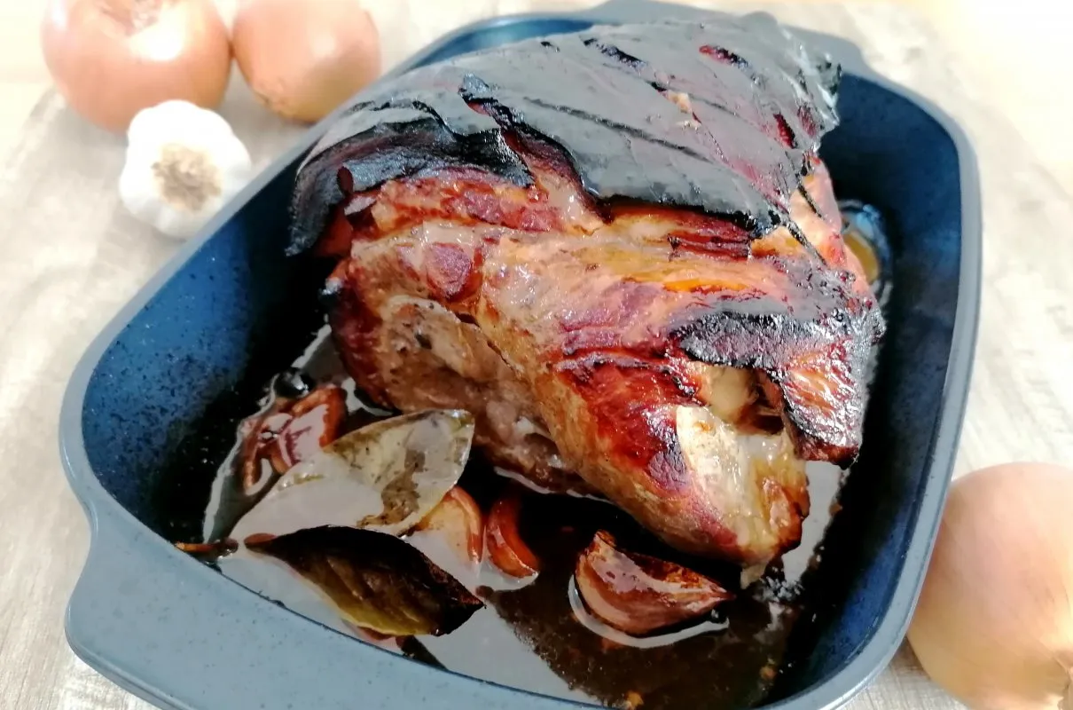 łopatka wieprzowa z miodem i musztardą