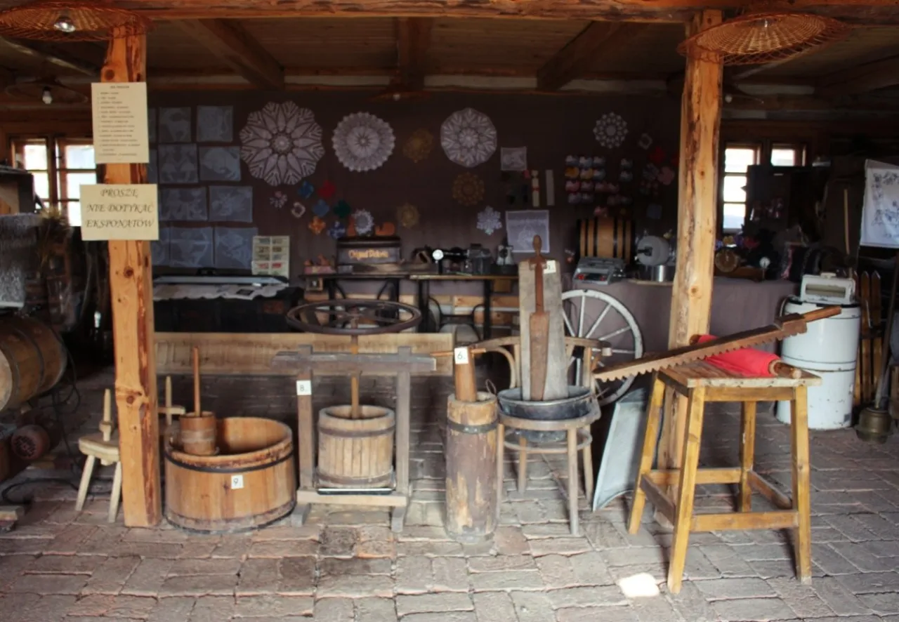 Szlak Ginących Zawod&oacute;w Kudowa-Zdr&oacute;j garncarstwo