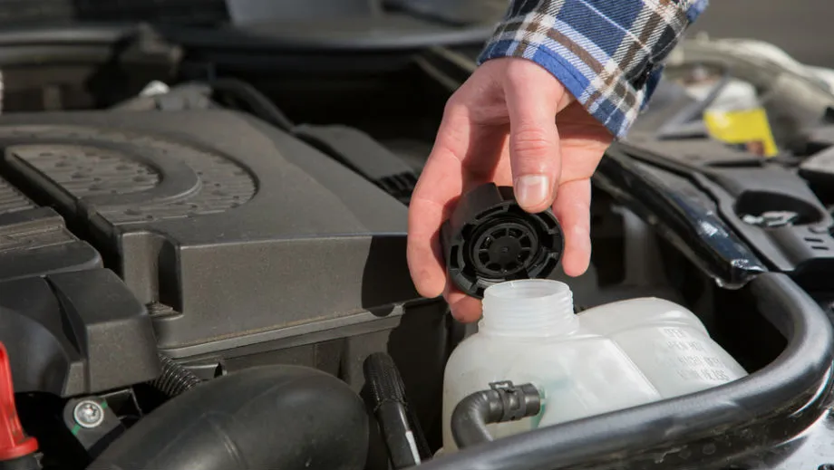 Zdjęcie Prestone płyn do chłodnic jaki kolor? Odkryj, dlaczego to ważne!