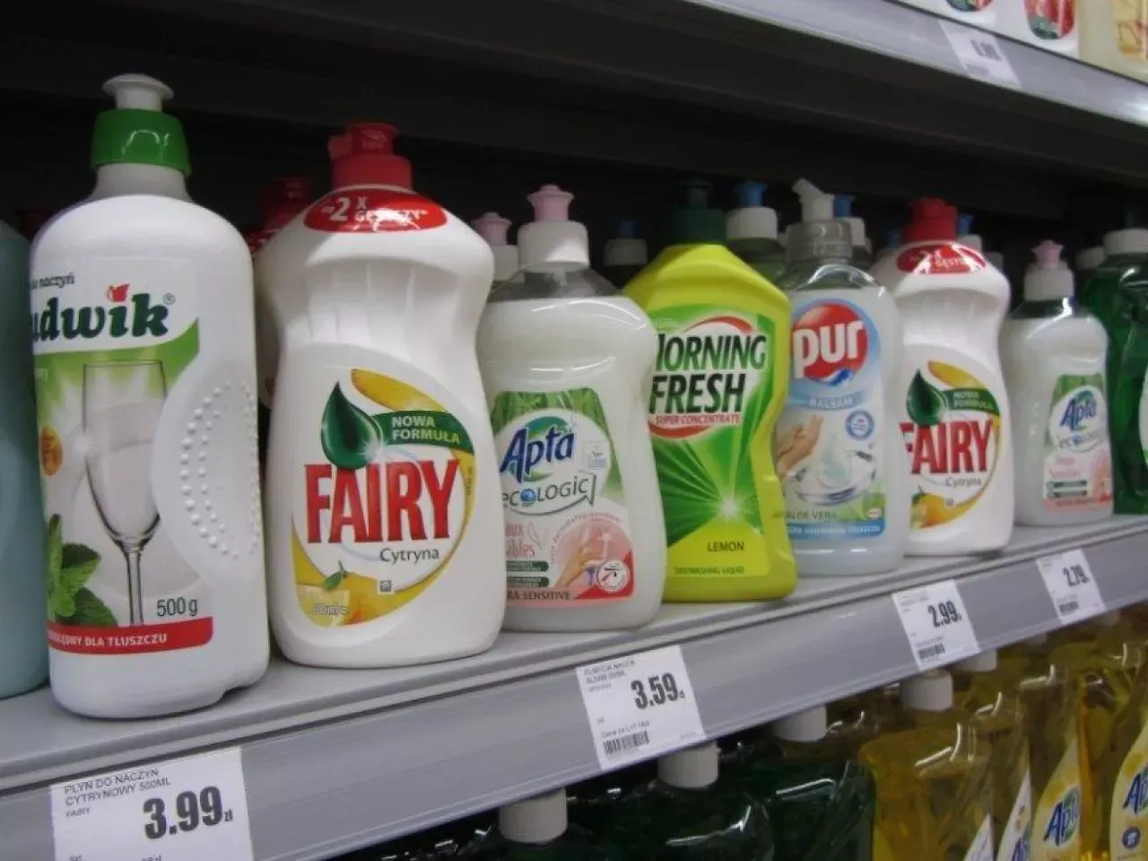 Niemieckie produkty chemii gospodarczej i kosmetyków w drogerii