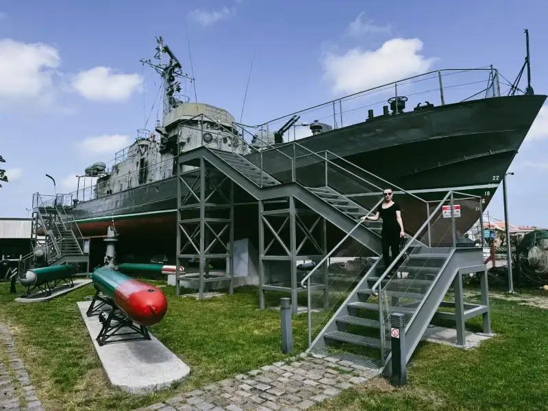 Skansen Morski Kołobrzeg og&oacute;lny widok ORP Fala