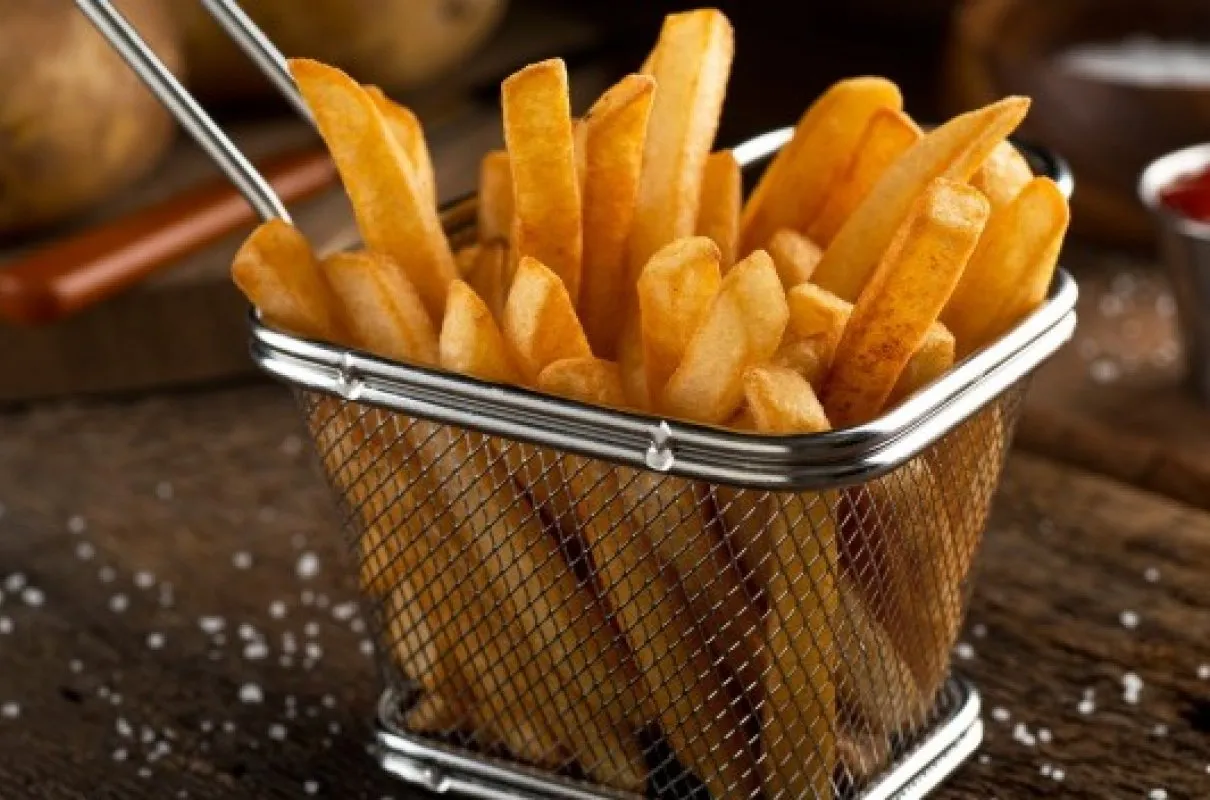 Rozmoczone frytki vs chrupiące frytki