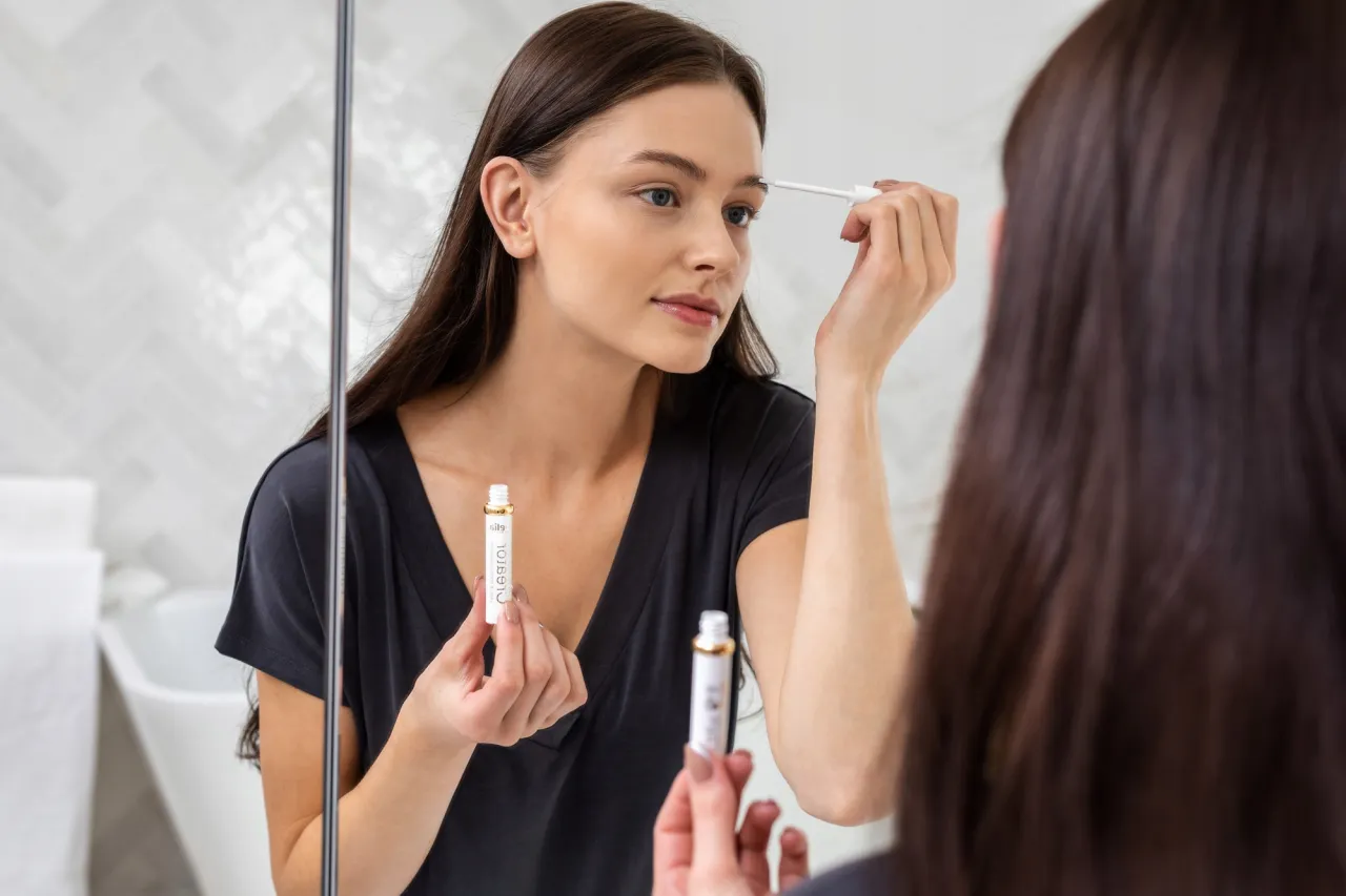 Delia serum rewitalizujące A+E+F vs 7 olei