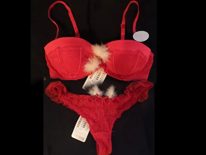 New Yorker bielizna kolekcja Censored Everyday