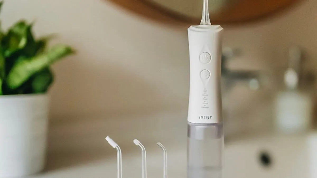 szczoteczka soniczna nić dentystyczna irygator