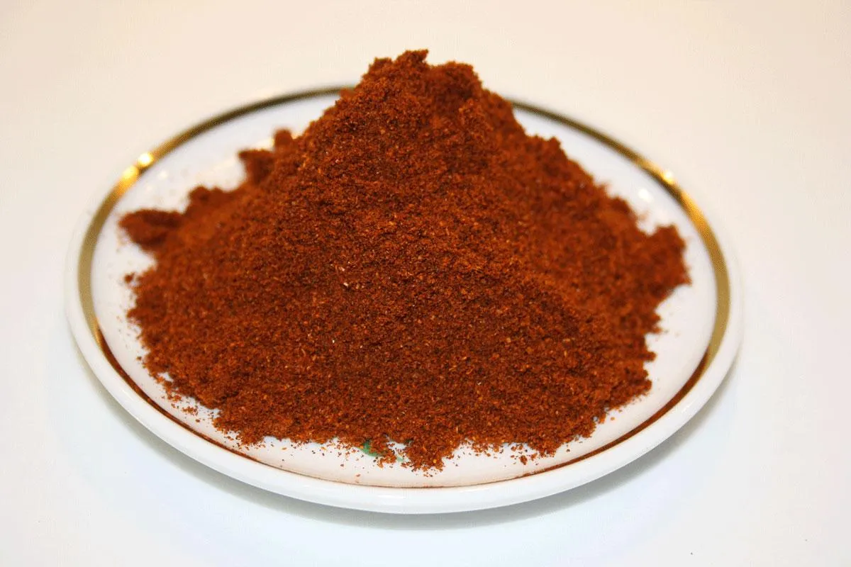 Gewürze aus aller Welt für Hähnchen