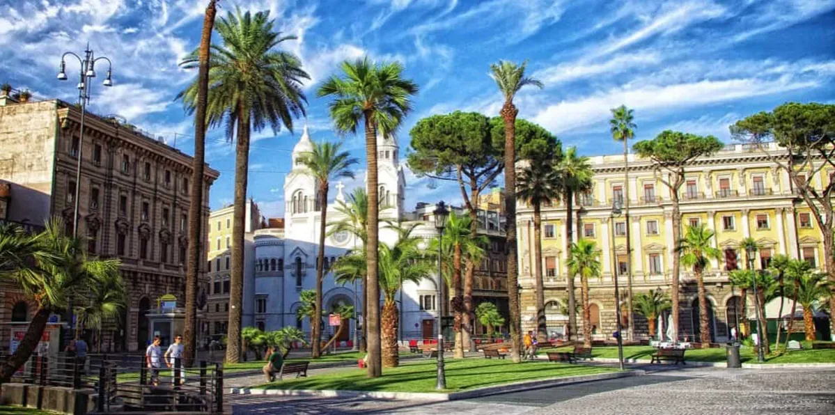 Elegancka ulica w dzielnicy Prati Rzym