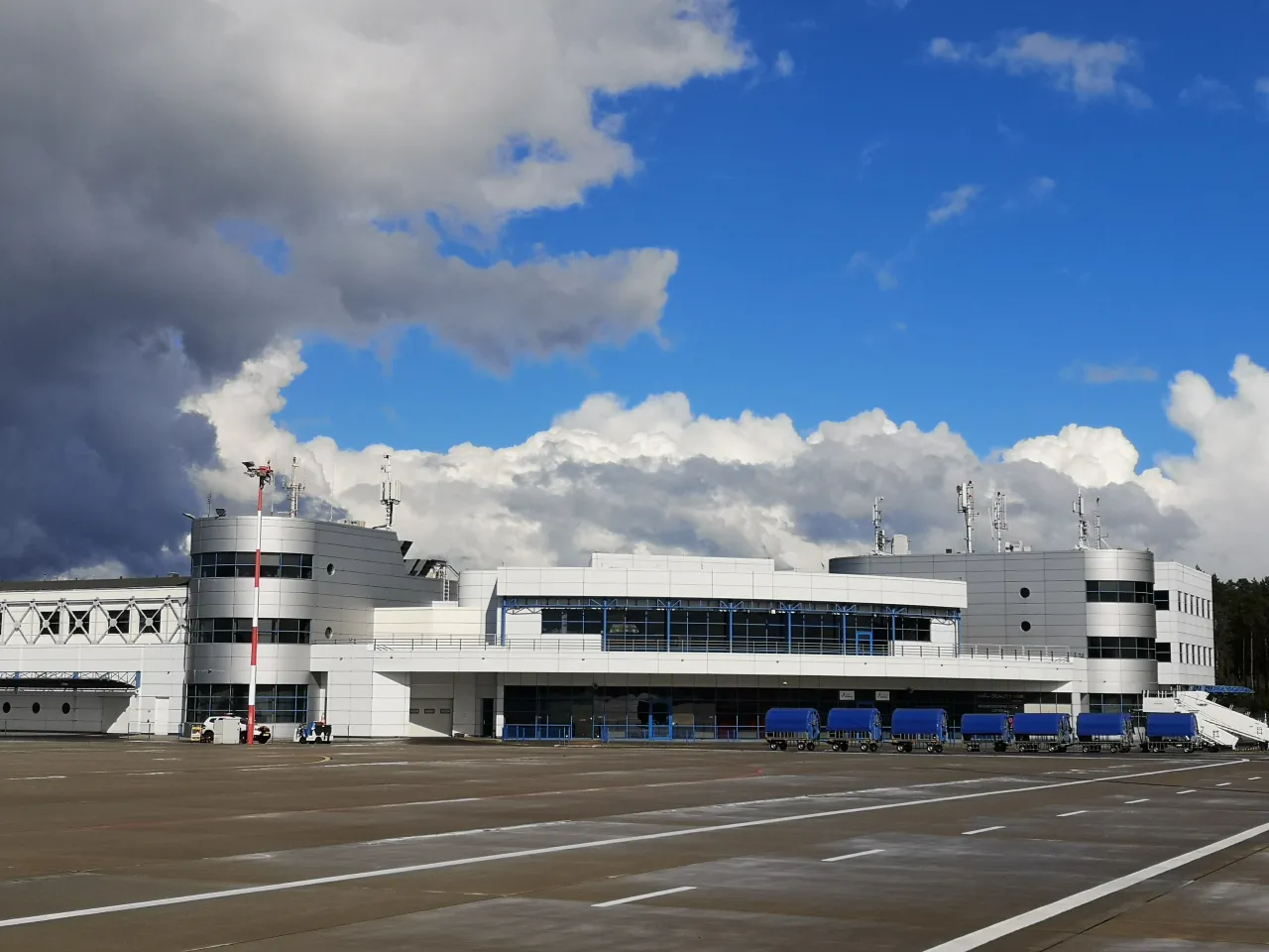 Lotnisko Szczecin Goleni&oacute;w