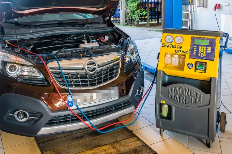 Serwis klimatyzacji samochodowej nabijanie czynnika