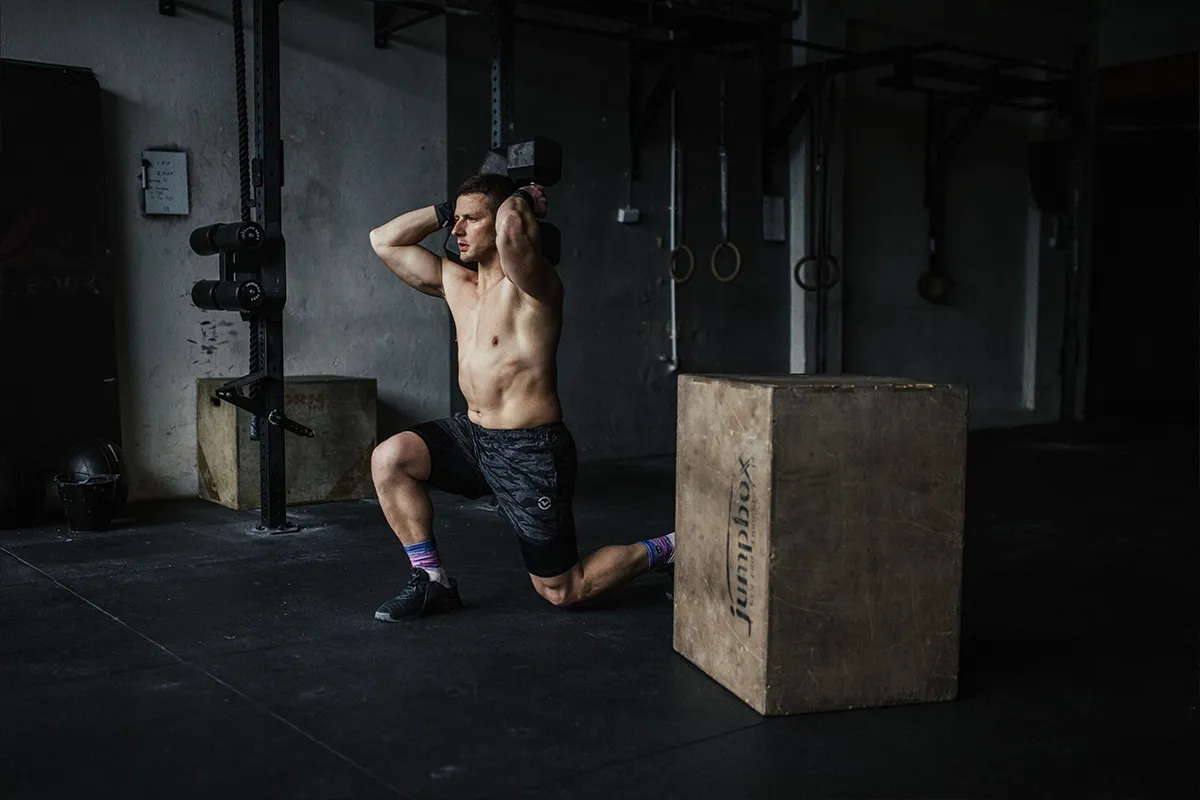 Siła, determinacja i transformacja. Tak jak crossfit zmienił moje życie, tak ten trening buduje ciało i umysł.