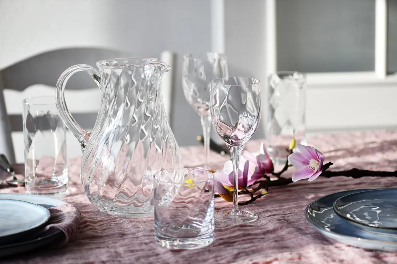 por&oacute;wnanie szkła i kryształu bezołowiowego do koktajli