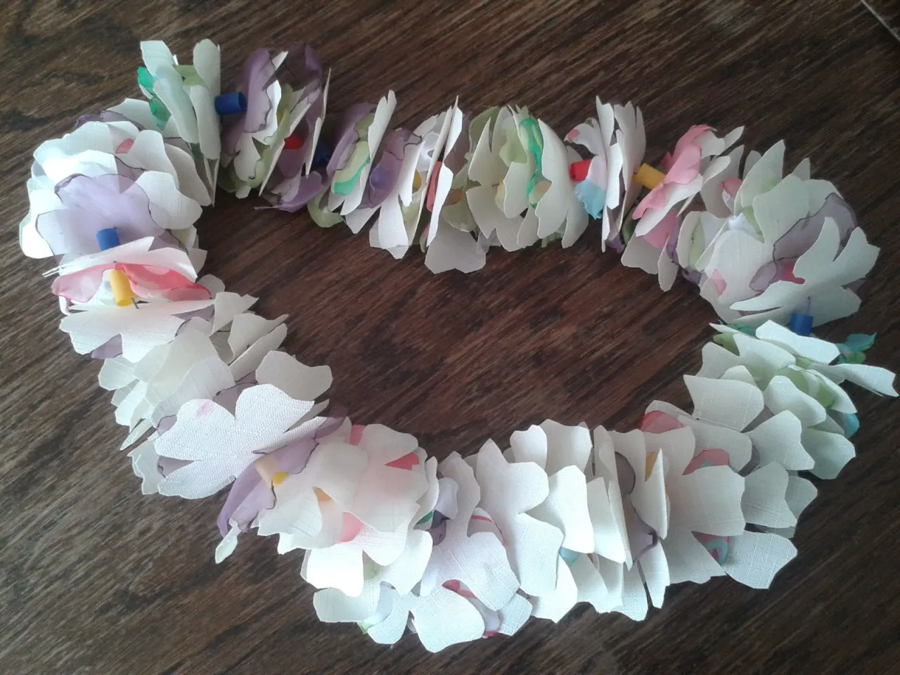 materiały do naszyjnika hawajskiego bibuła słomki