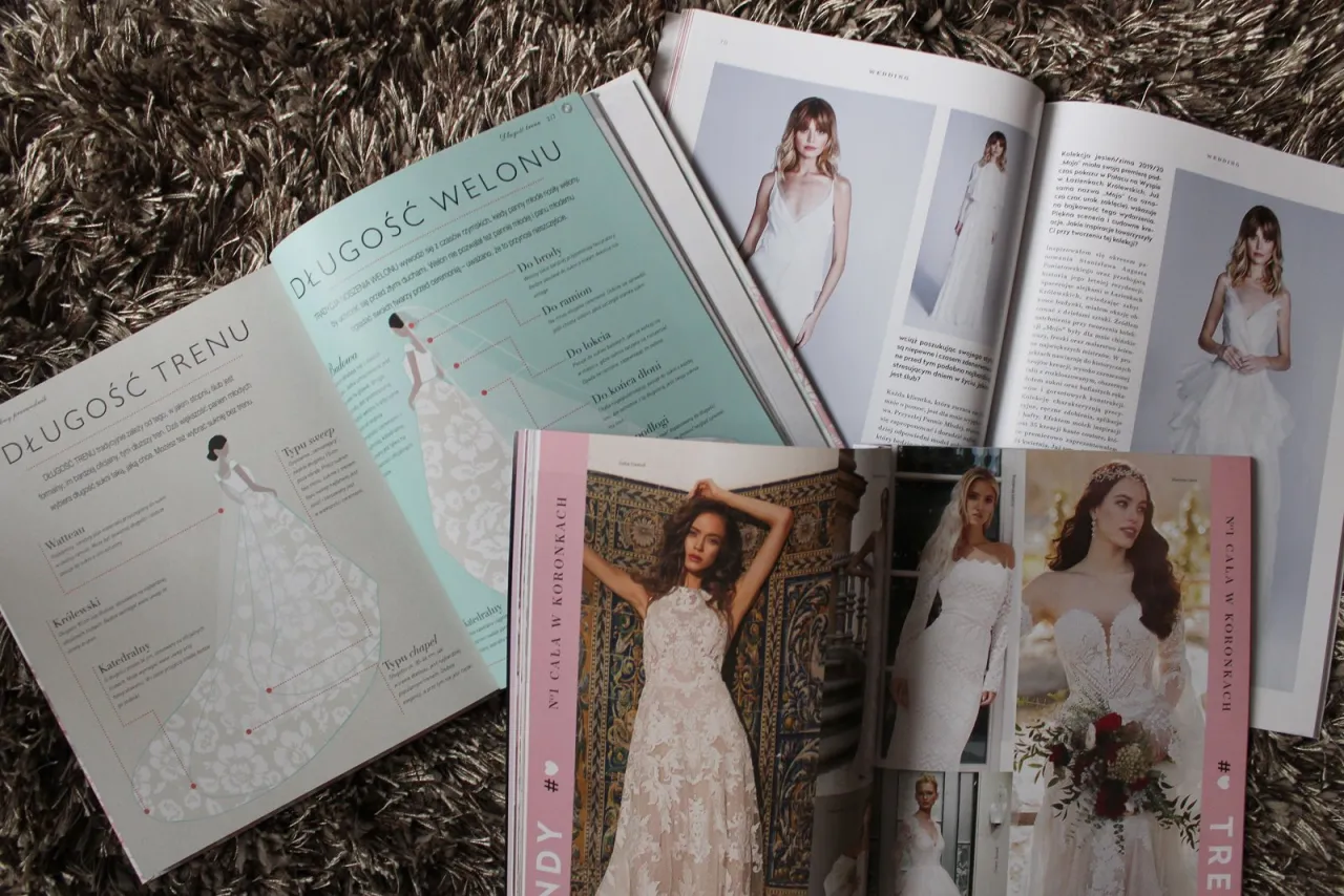 Panna młoda planująca ślub kalendarz