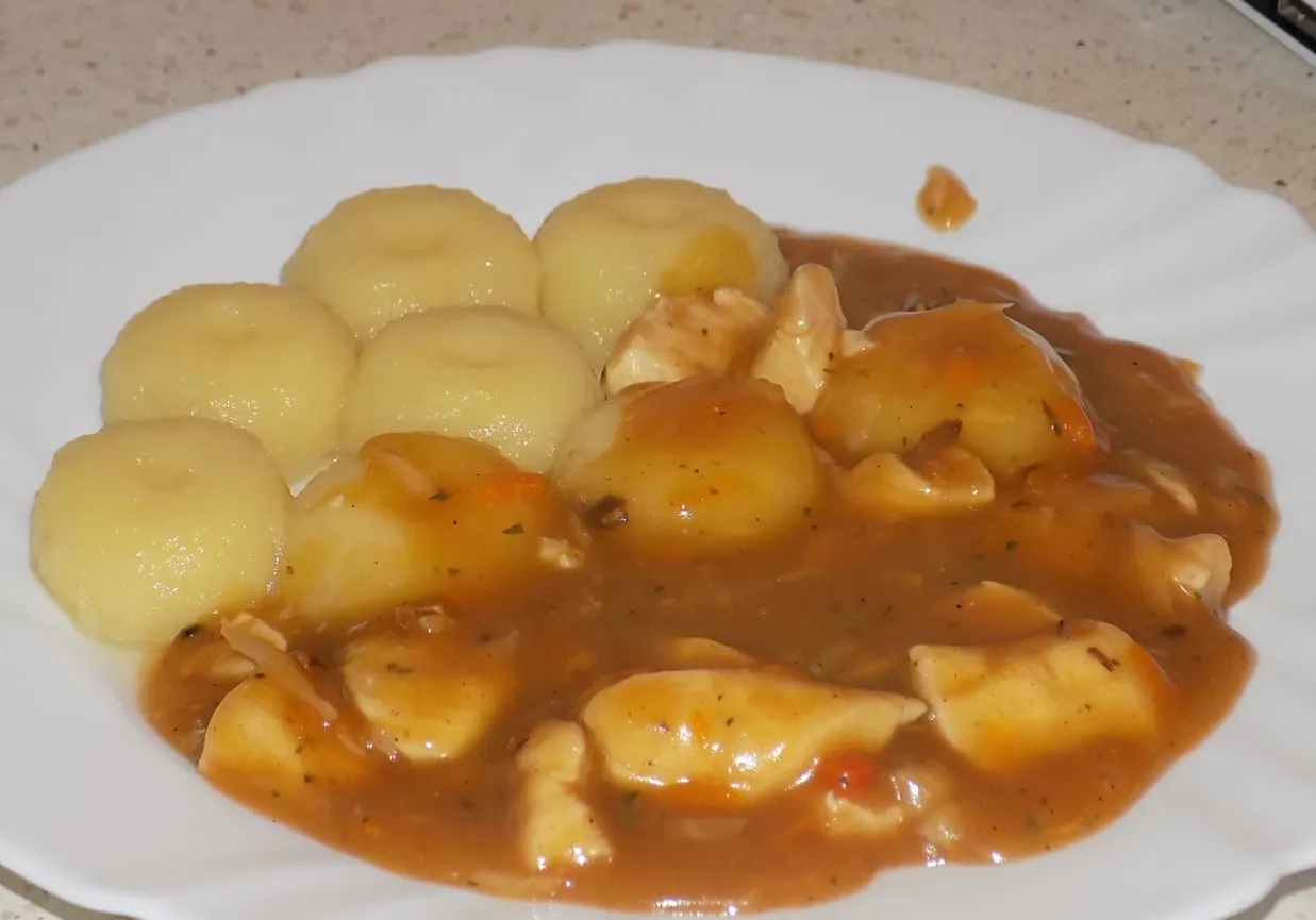 Zioła do sosu tymianek rozmaryn czosnek