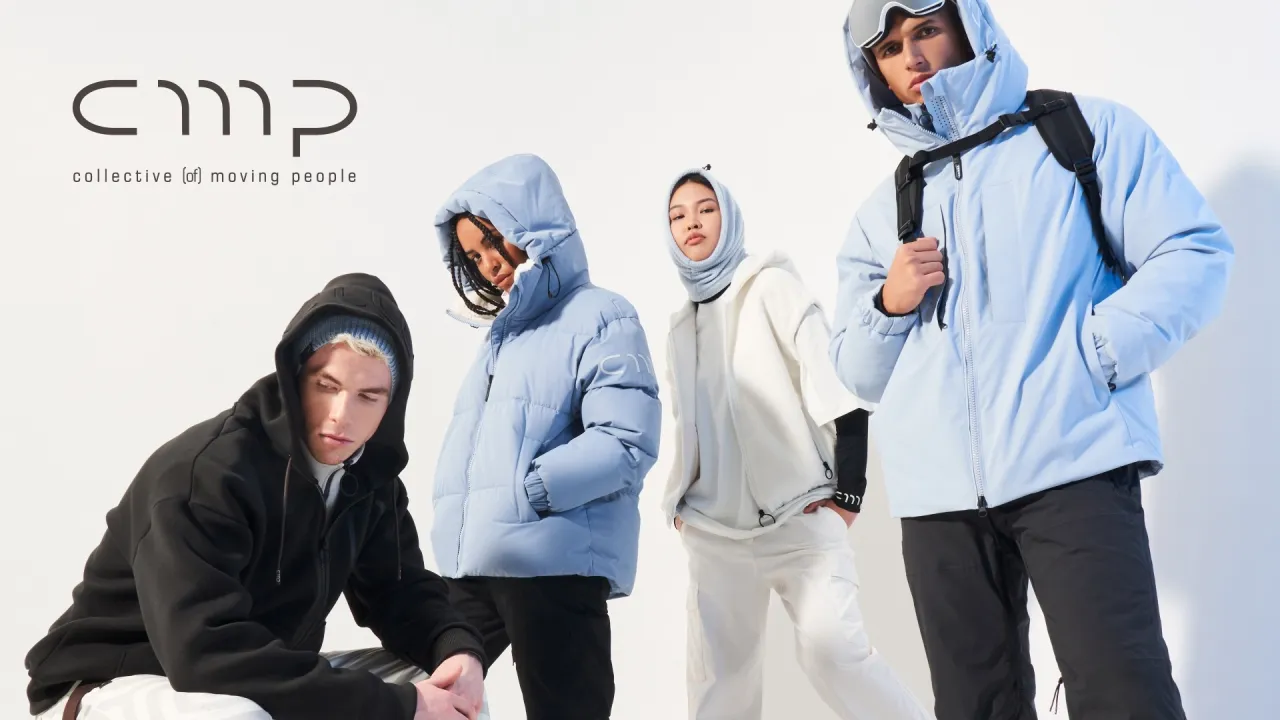 Por&oacute;wnanie softshell i hardshell na narty