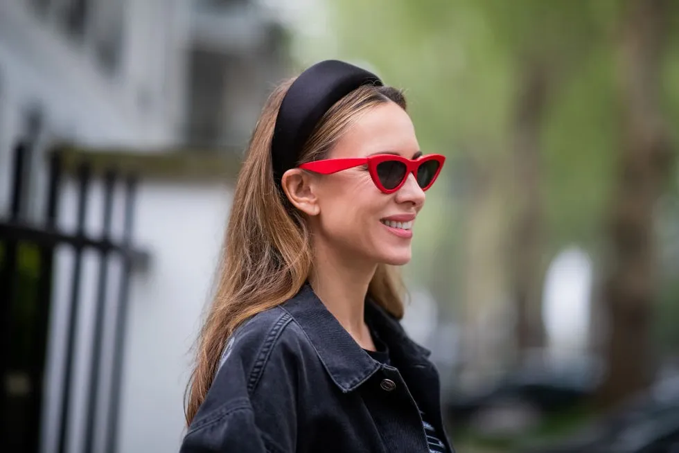 Stylizacje z okularami kocie oko inspiracje