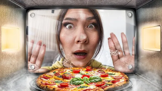 pizza z mikrofali gotowa