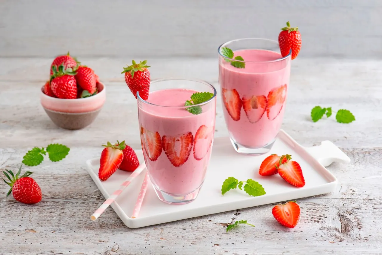 Przepis na koktajl truskawkowy składniki