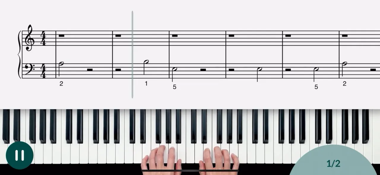 Układ palców na klawiaturze pianina dla Still D. R. E. riff