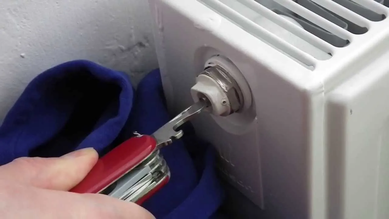 odpowietrzanie grzejnika