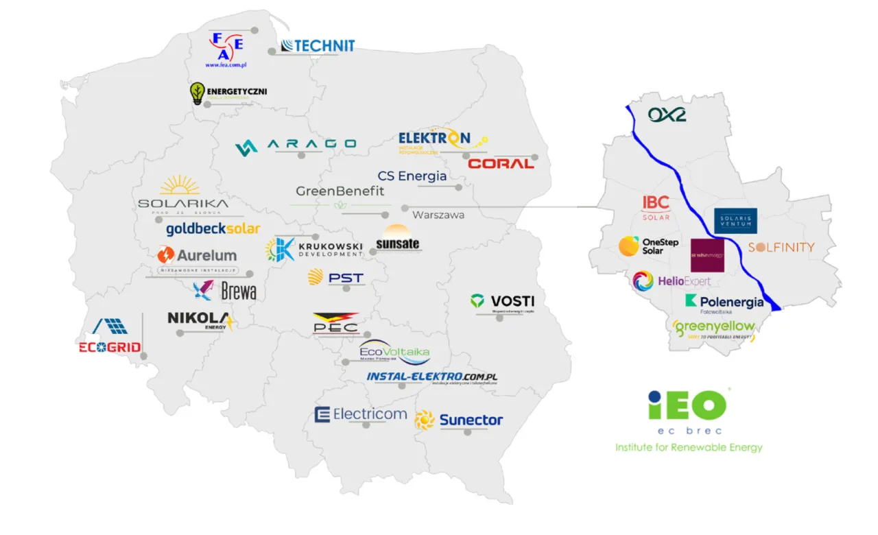 Mapa świata z zaznaczonymi krajami liderami fotowoltaiki