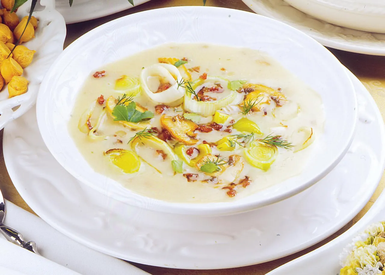 Zupa porowa z ziemniakami przepis krok po kroku