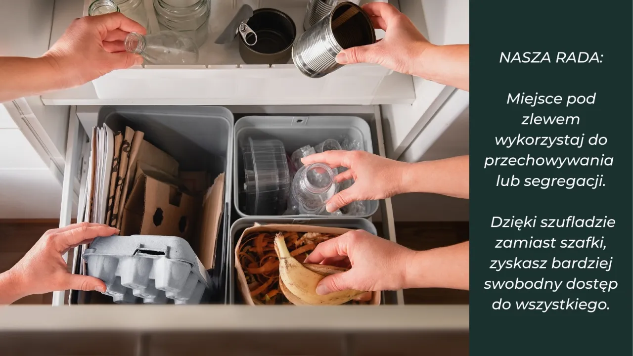 bałagan pod zlewem przed organizacją