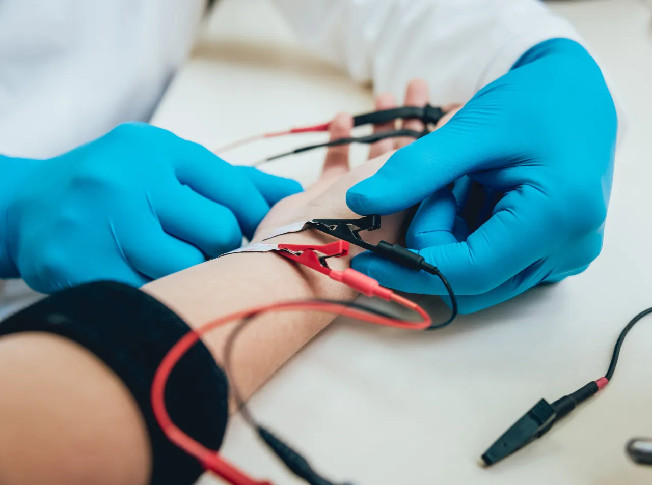 Przebieg badania EMG