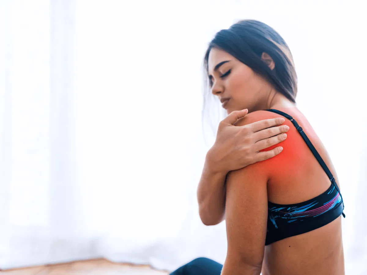 Osoba wracająca do sportu po kontuzji barku