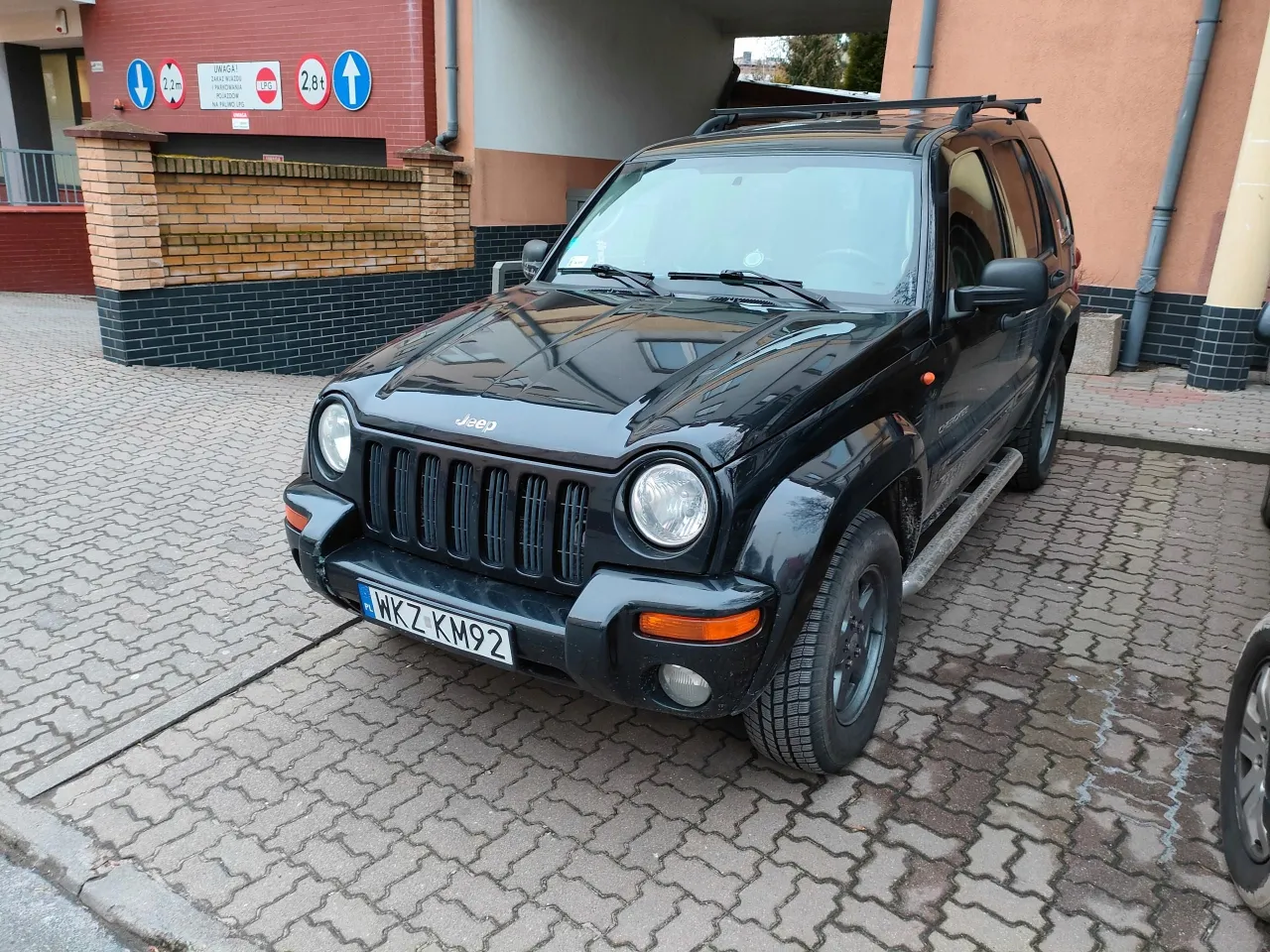 Jeep Cherokee KJ 2.8 CRD