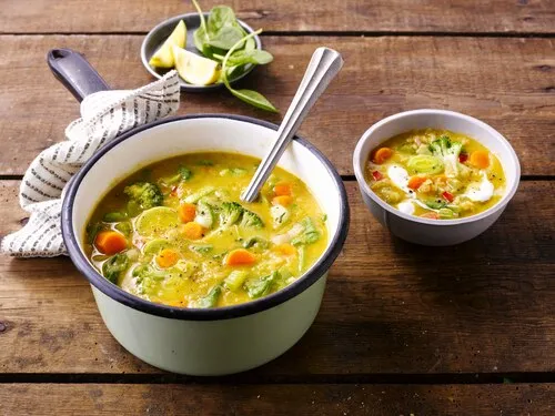 zdrowe zupy warzywne lekkie