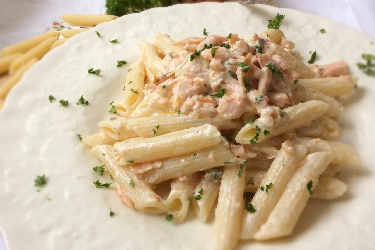penne al salmone gotowe danie