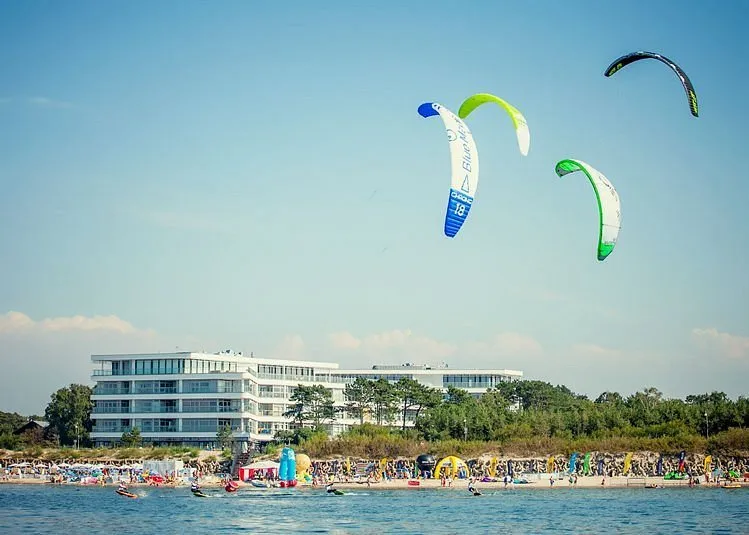 Kitesurfing Półwysep Helski lub impreza Mielno