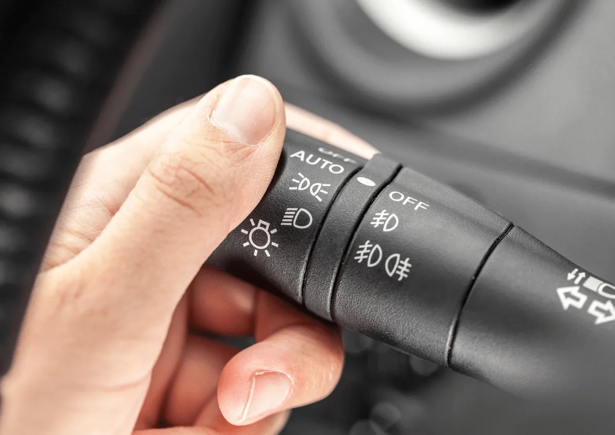Przełączniki świateł w samochodzie i ich lokalizacja