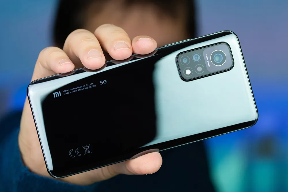 Zdjęcie Smartfon vs lustrzanka: Który wybór zapewni lepsze zdjęcia?