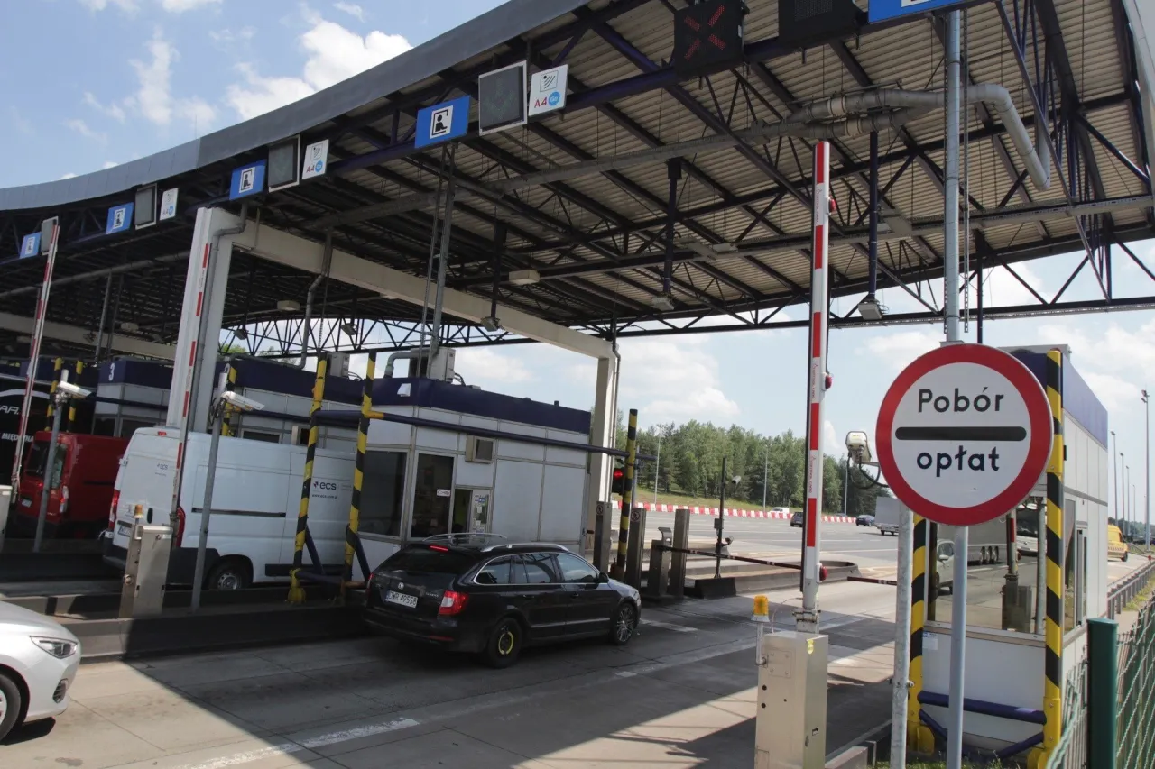 Zdjęcie Ile kilometrów ma autostrada A4 Katowice Kraków? Zaskakujące fakty!