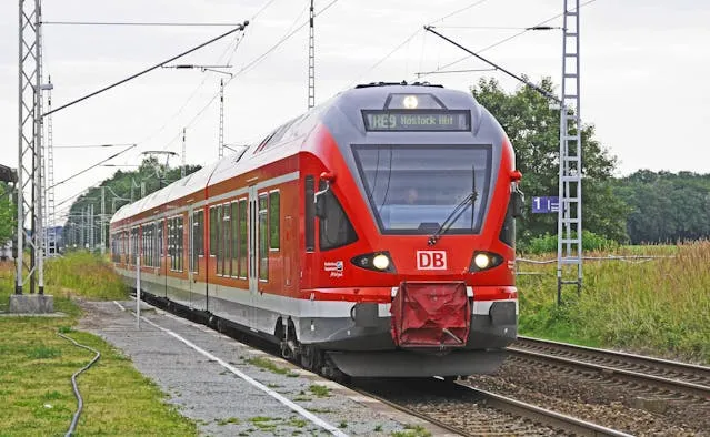 Zdjęcie Ile zarabia maszynista Pendolino? Zaskakujące fakty o wynagrodzeniu