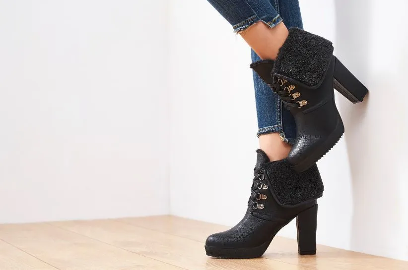 Zdjęcie Czy lity są jeszcze modne? Zobacz, co mówią o nich trendy i stylizacje.