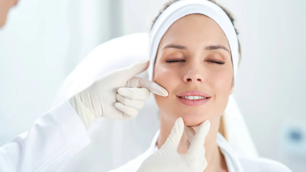 Zdjęcie Botox efekty po jakim czasie: poznaj czas oczekiwania na rezultaty