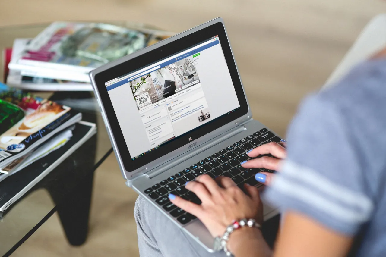 Zdjęcie Skuteczne sposoby na promowanie sklepu internetowego na Facebooku